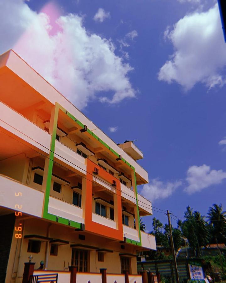 Mungaru Homestay, Talaguppa 萨格尔 外观 照片